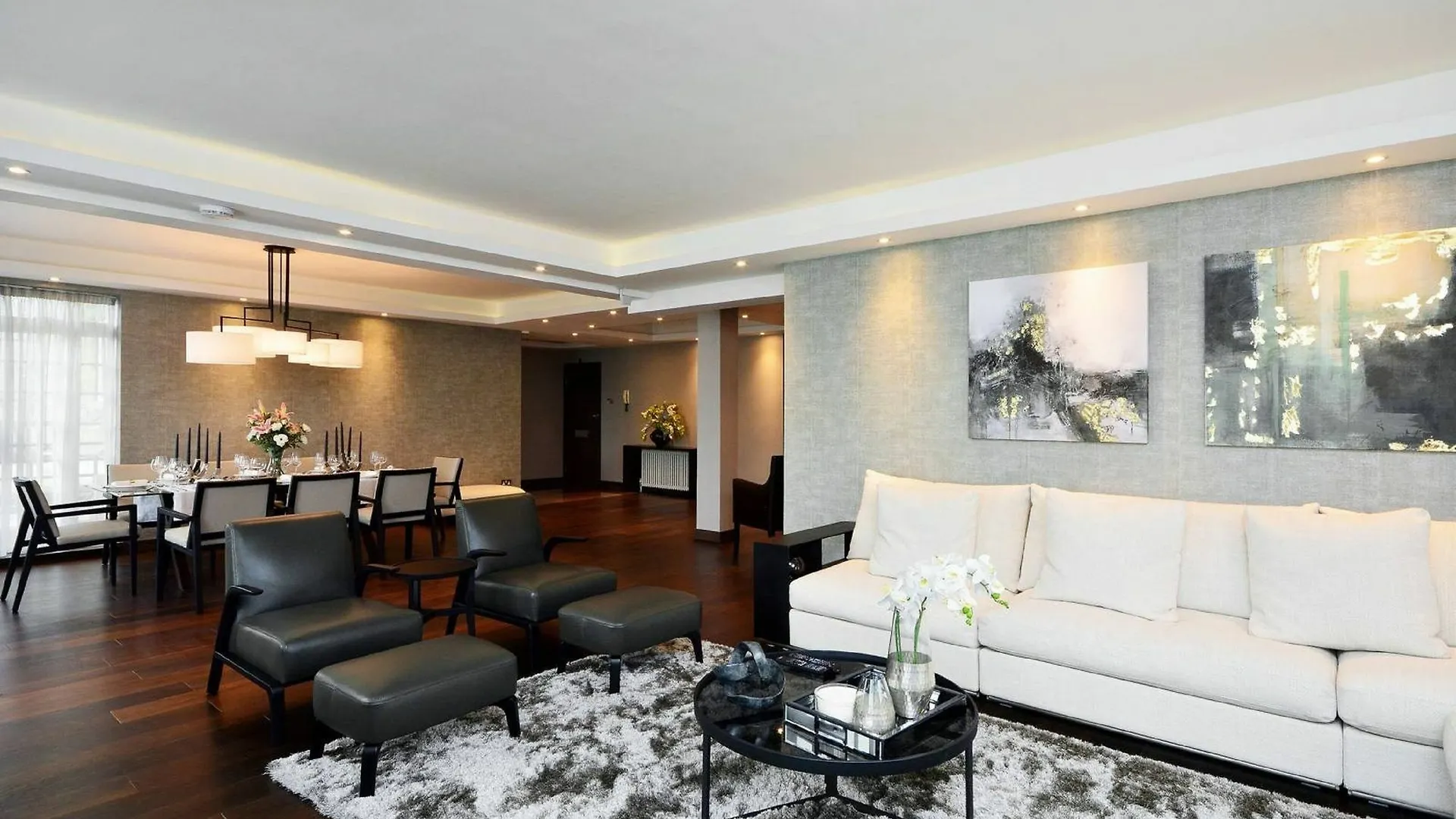 Oud Zuid Luxury Apartment Amsterdam
