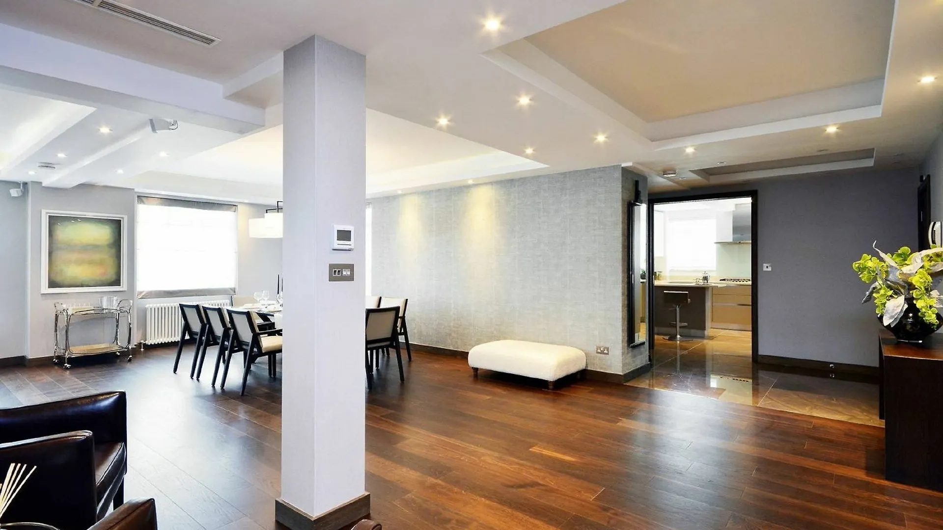 Oud Zuid Luxury Apartment Amsterdam Netherlands